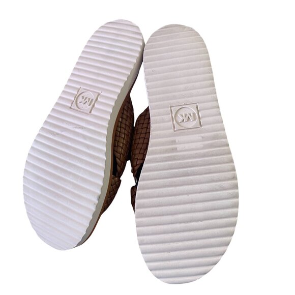 Michael Kors NWOT Slides Size 8 - Picture 4 of 6